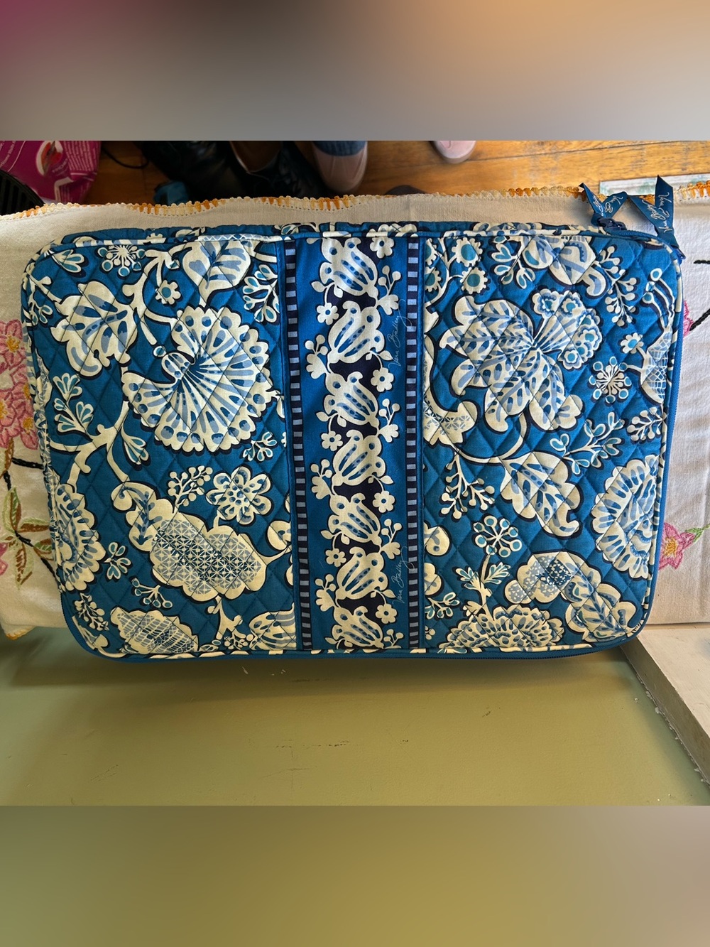 Vera Bradley retired Blue Lagoon Large floral laptop portfolio briefcase